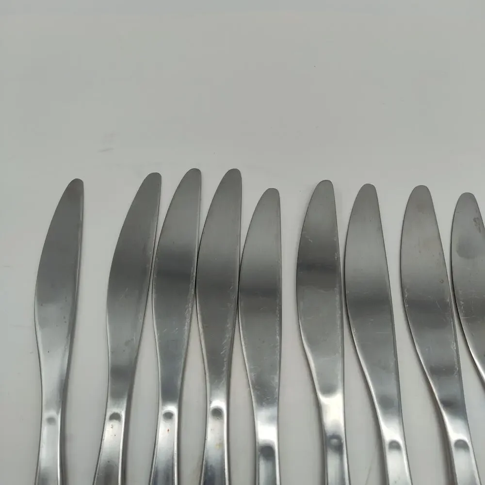 12X BK Gourmet Settings LOFT Stainless Flatware Butter Knives